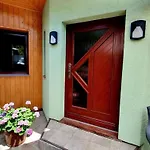 בית נופש Nichtraucherbungalow By Interhome *