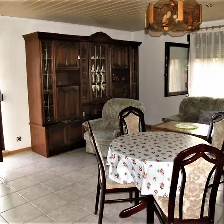 Сasa de vacaciones Nichtraucherbungalow By Interhome